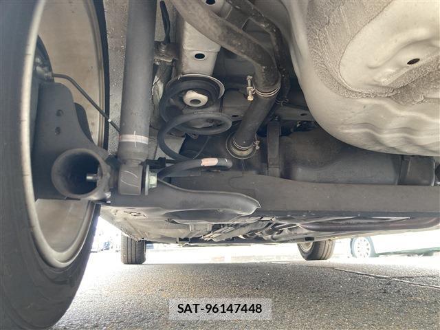 Nissan MARCH 2017-05 7804127-19