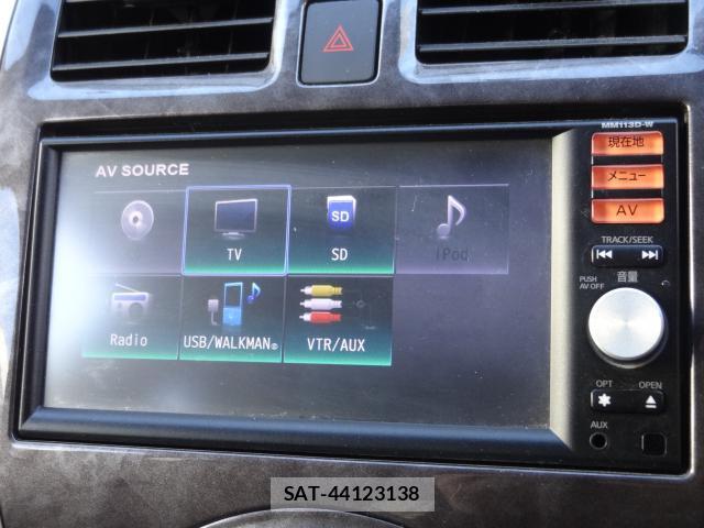 Nissan MARCH 2014-01 7805160-15