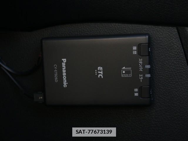 Toyota MARK X ZIO 2010-10 7796257-16