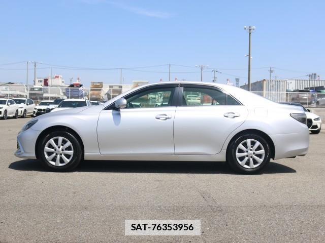Toyota MARK X 2017-03 7796269-10