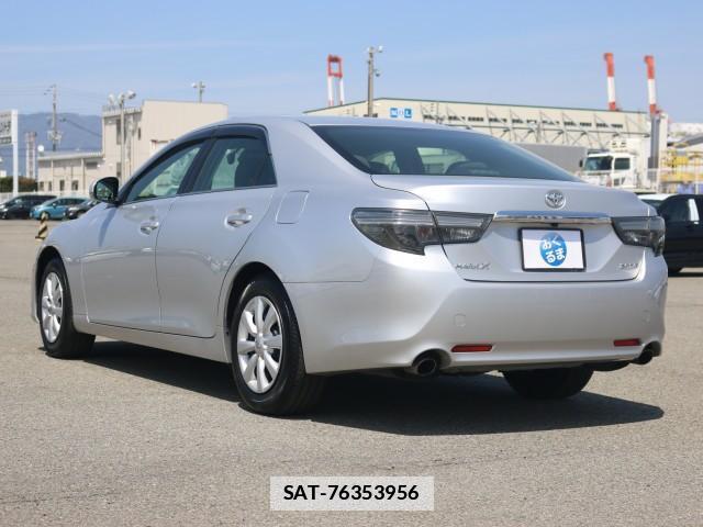 Toyota MARK X 2017-03 7796269-14