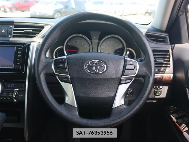 Toyota MARK X 2017-03 7796269-17