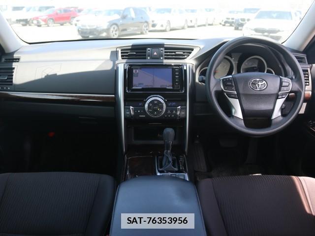 Toyota MARK X 2017-03 7796269-2