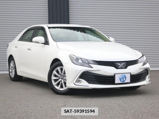 Toyota MARK X 2017-09 7796352-11