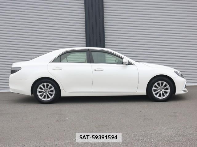 Toyota MARK X 2017-09 7796352-3