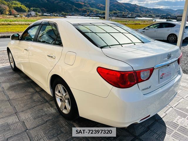Toyota MARK X 2010-11 7796799-1
