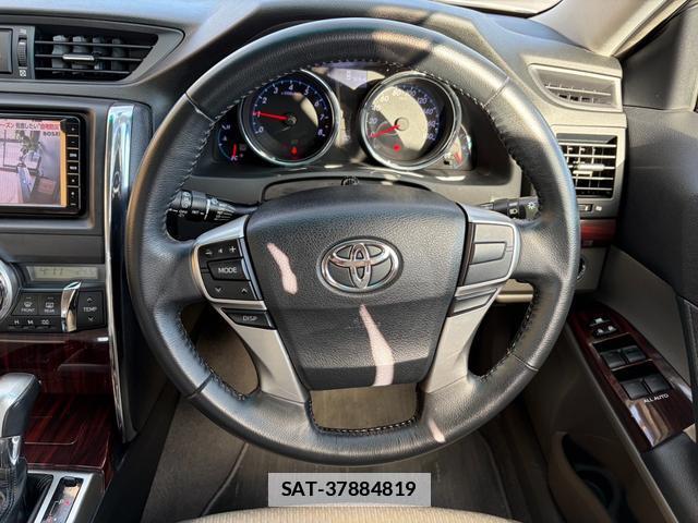 Toyota MARK X 2010-03 7796808-3