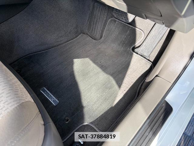 Toyota MARK X 2010-03 7796808-8