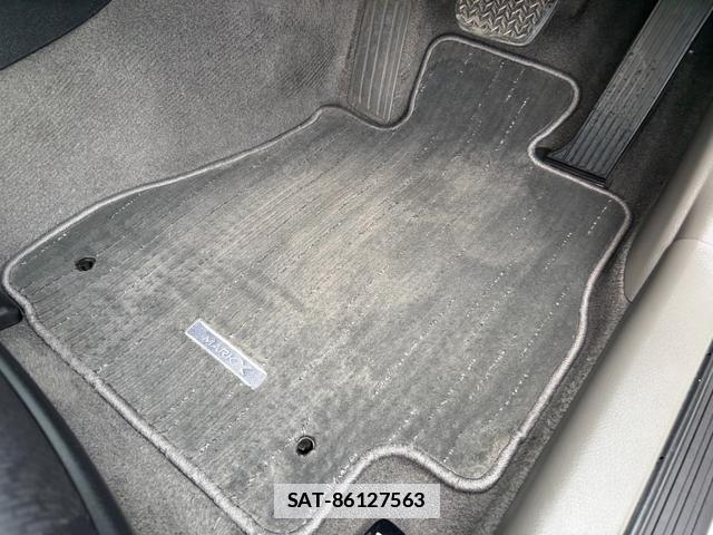 Toyota MARK X 2011-11 7796836-7