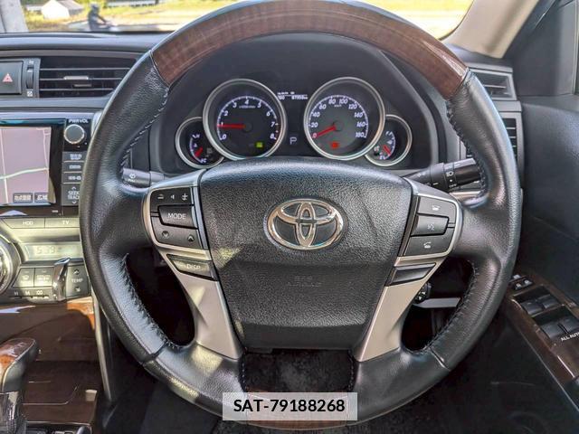Toyota MARK X 2015-05 7796841-3