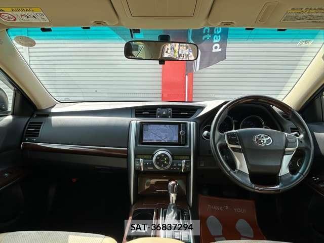 Toyota MARK X 2012-10 7801407-2