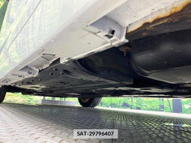 Toyota MARK X 2011-07 7804527-17