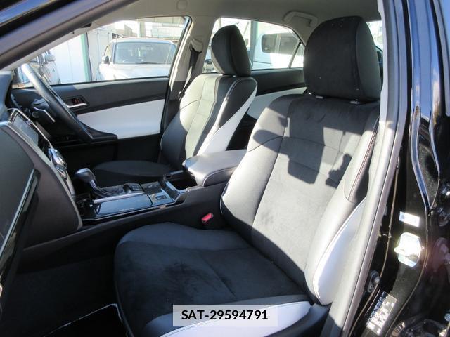 Toyota MARK X 2018-02 7806971-12