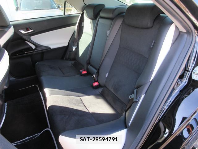 Toyota MARK X 2018-02 7806971-13