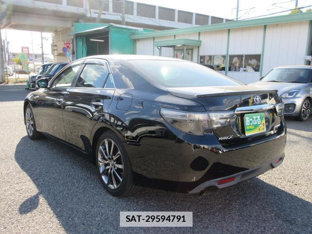 Toyota MARK X 2018-02 7806971-8