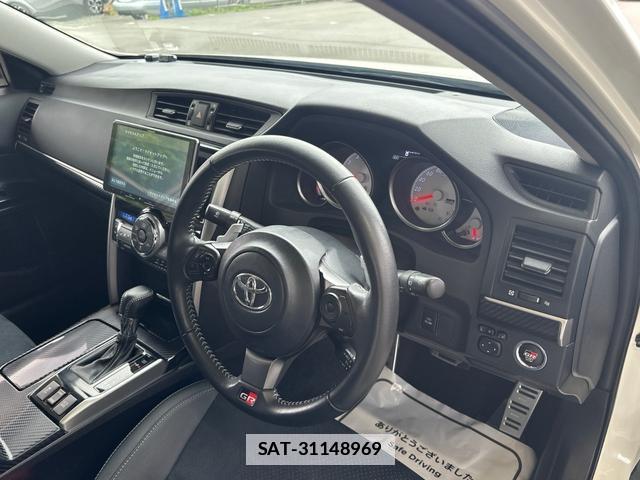 Toyota MARK X 2017-10 7808961-10