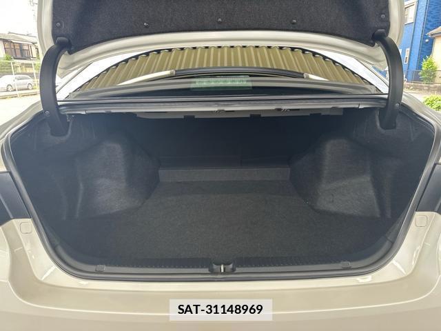 Toyota MARK X 2017-10 7808961-14