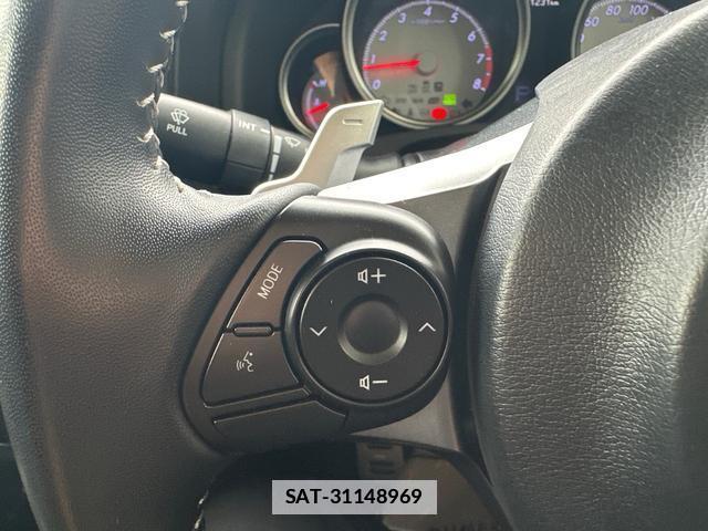 Toyota MARK X 2017-10 7808961-15