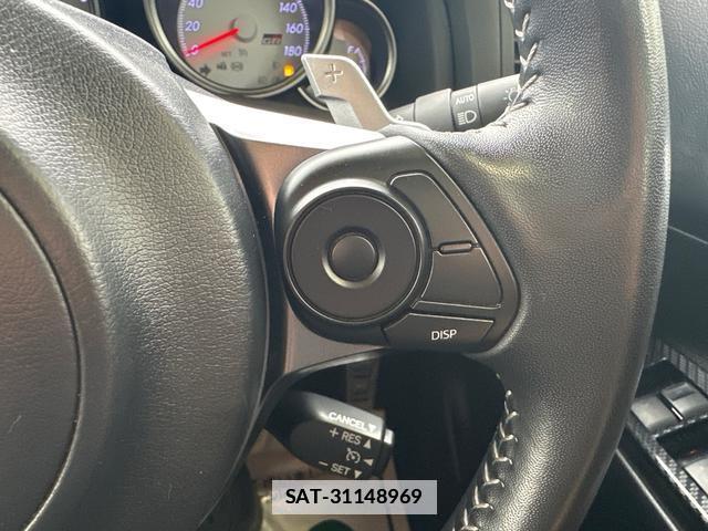 Toyota MARK X 2017-10 7808961-16