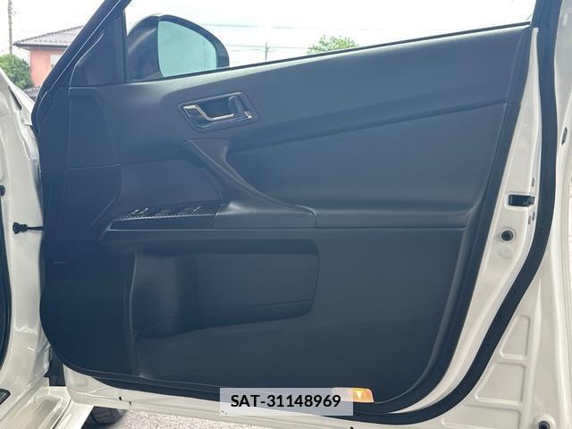 Toyota MARK X 2017-10 7808961-17