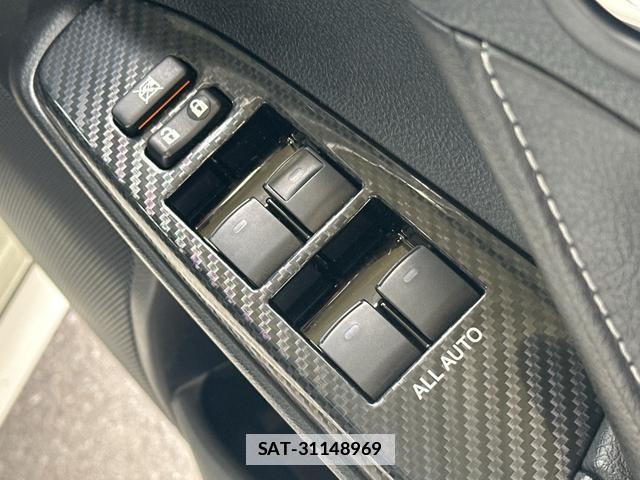 Toyota MARK X 2017-10 7808961-18