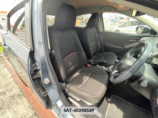 Mazda MAZDA2 2022-12 7794295-9