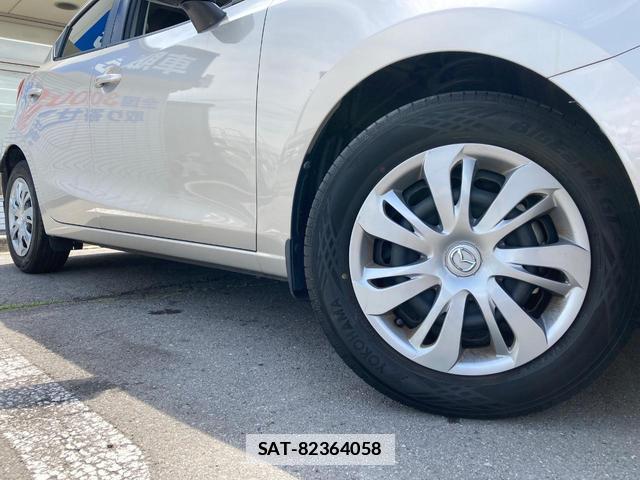 Mazda MAZDA2 2022-08 7794811-12