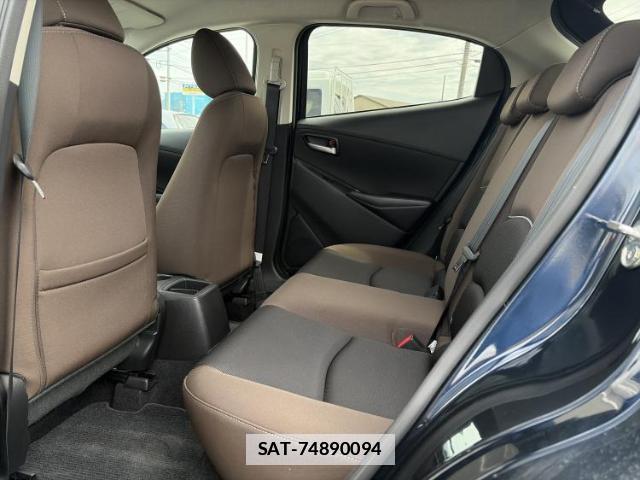 Mazda MAZDA2 2021-02 7800250-7