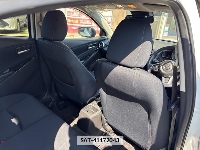 Mazda MAZDA2 2019-11 7802793-13