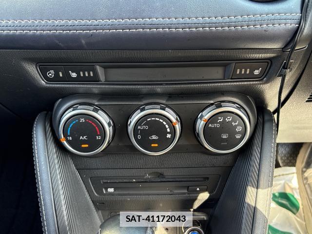 Mazda MAZDA2 2019-11 7802793-6