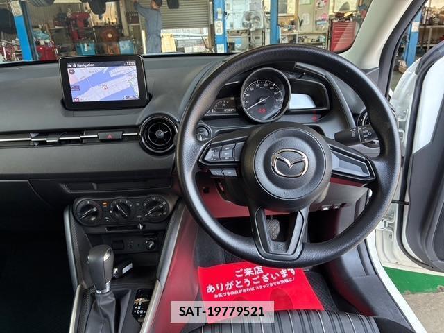 Mazda MAZDA2 2021-04 7804638-11