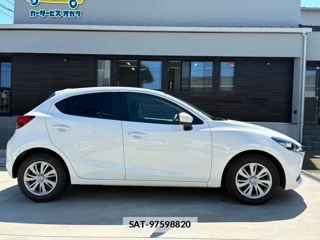 Mazda MAZDA2 2021-05 7804645-3