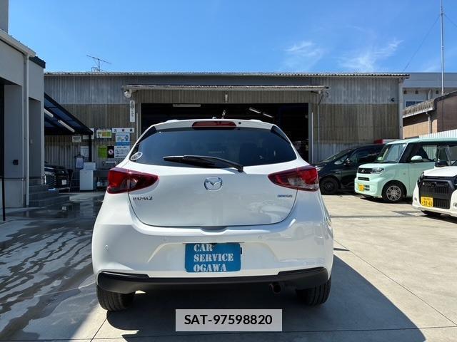 Mazda MAZDA2 2021-05 7804645-5