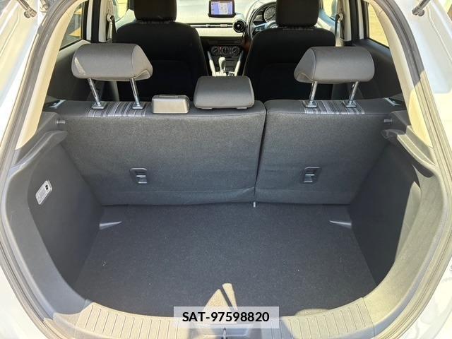 Mazda MAZDA2 2021-05 7804645-8