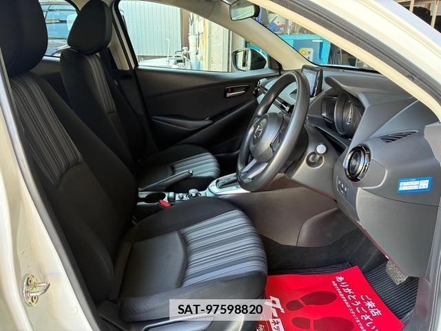 Mazda MAZDA2 2021-05 7804645-9