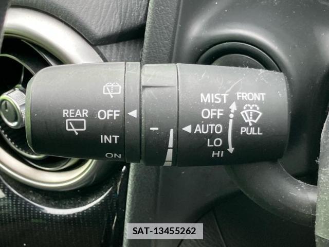 Mazda MAZDA2 2020-10 7806666-13