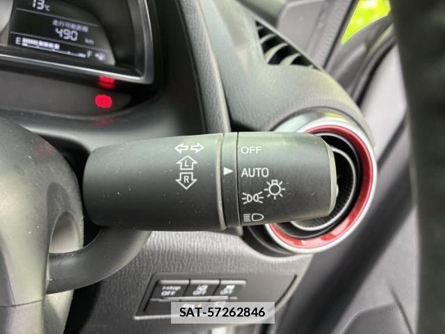 Mazda MAZDA2 2023-07 7808030-15