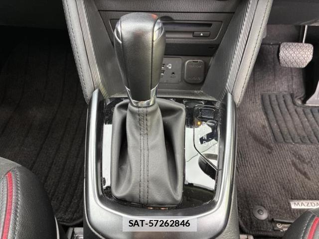 Mazda MAZDA2 2023-07 7808030-17