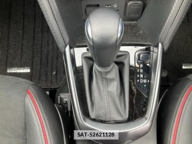 Mazda MAZDA2 2023-05 7811205-4