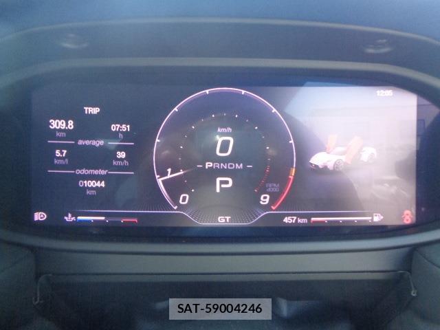 Maserati MC20 2022-06 7802936-14