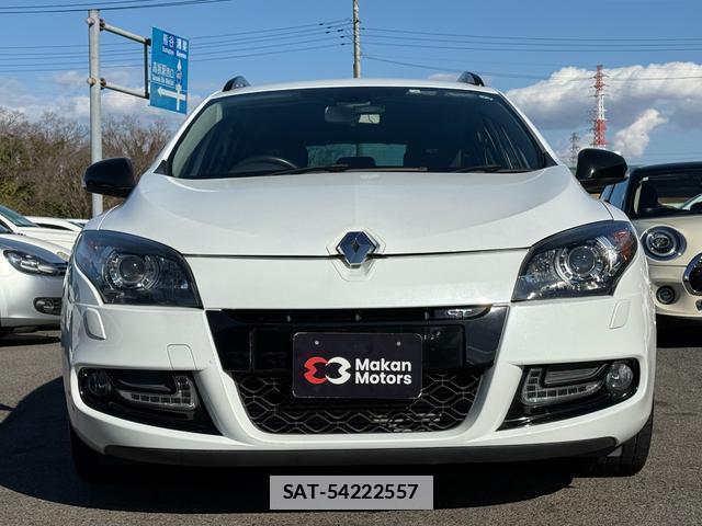 Renault MEGANE ESTATE 2013-12 7808759-2