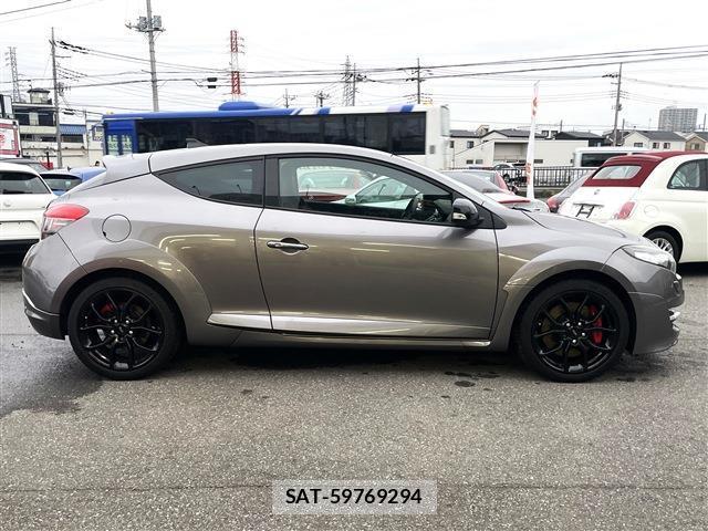 Renault MEGANE 2012-09 7798248-3