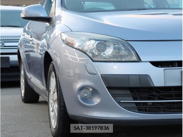 Renault MEGANE 2012-12 7808677-11