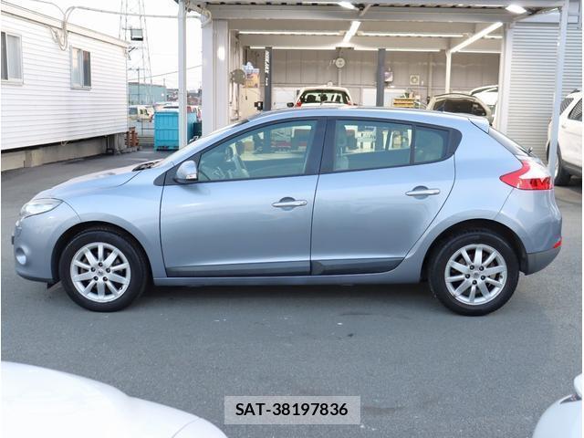 Renault MEGANE 2012-12 7808677-5