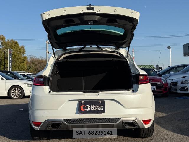 Renault MEGANE 2018-11 7808772-14