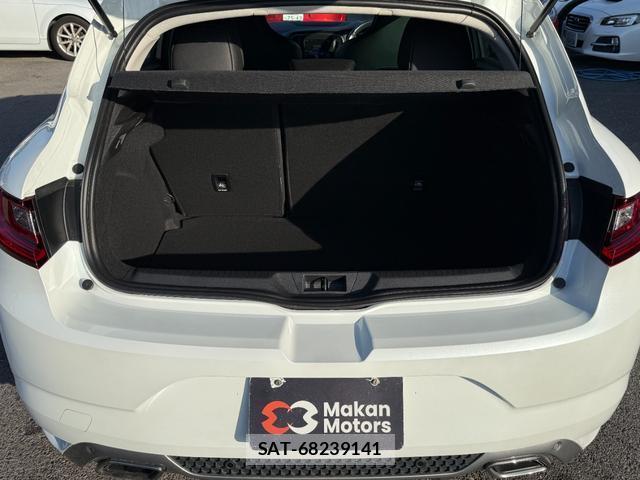 Renault MEGANE 2018-11 7808772-15