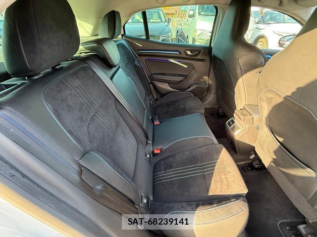 Renault MEGANE 2018-11 7808772-5