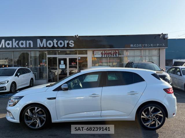Renault MEGANE 2018-11 7808772-8