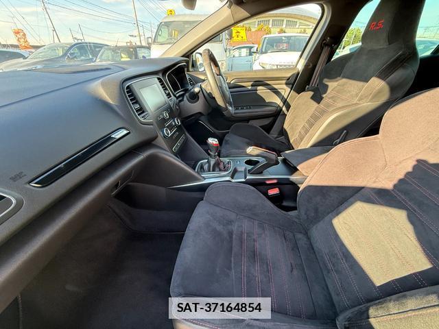 Renault MEGANE 2019-06 7808776-17
