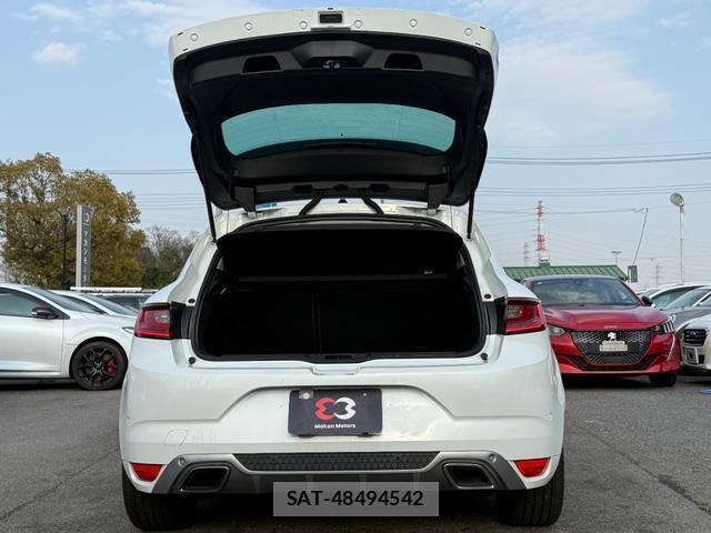 Renault MEGANE 2018-09 7808794-14